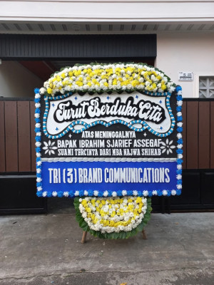 Papan Bunga Duka di Jatijajar